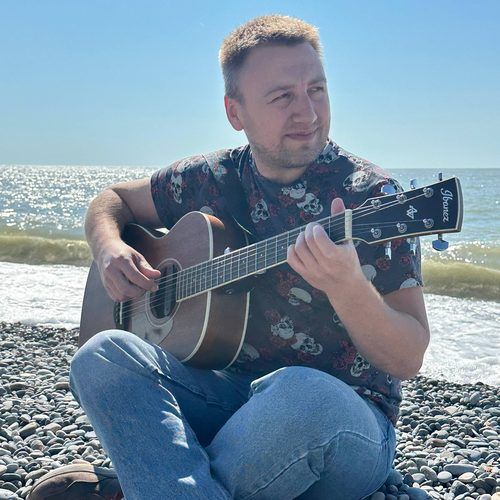 Дмитрий, преподаватель гитары в Батуми